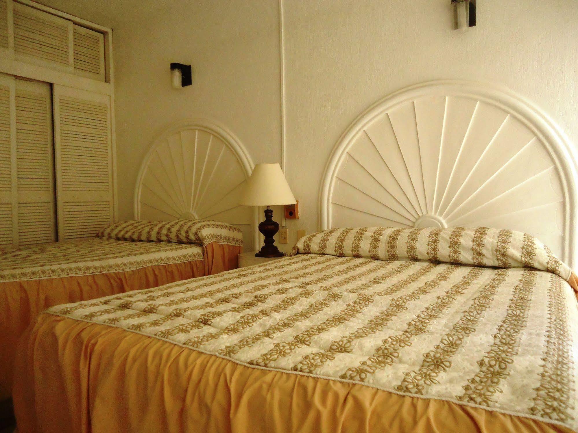 Hotel Bagasi Manzanillo Exterior foto